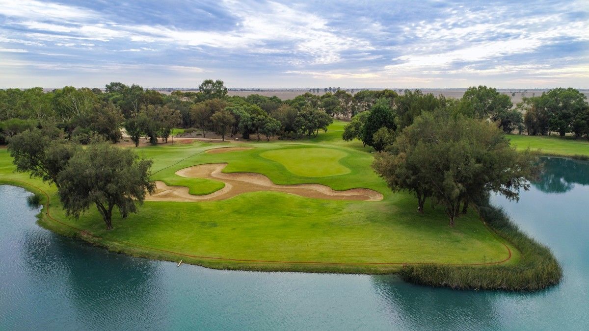 Murray Downs Golf & Country Club